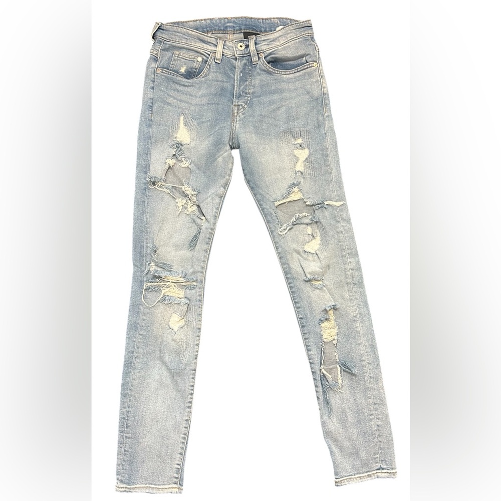 ⭐️   Distressed Light Blue H&M Men’s Jeans